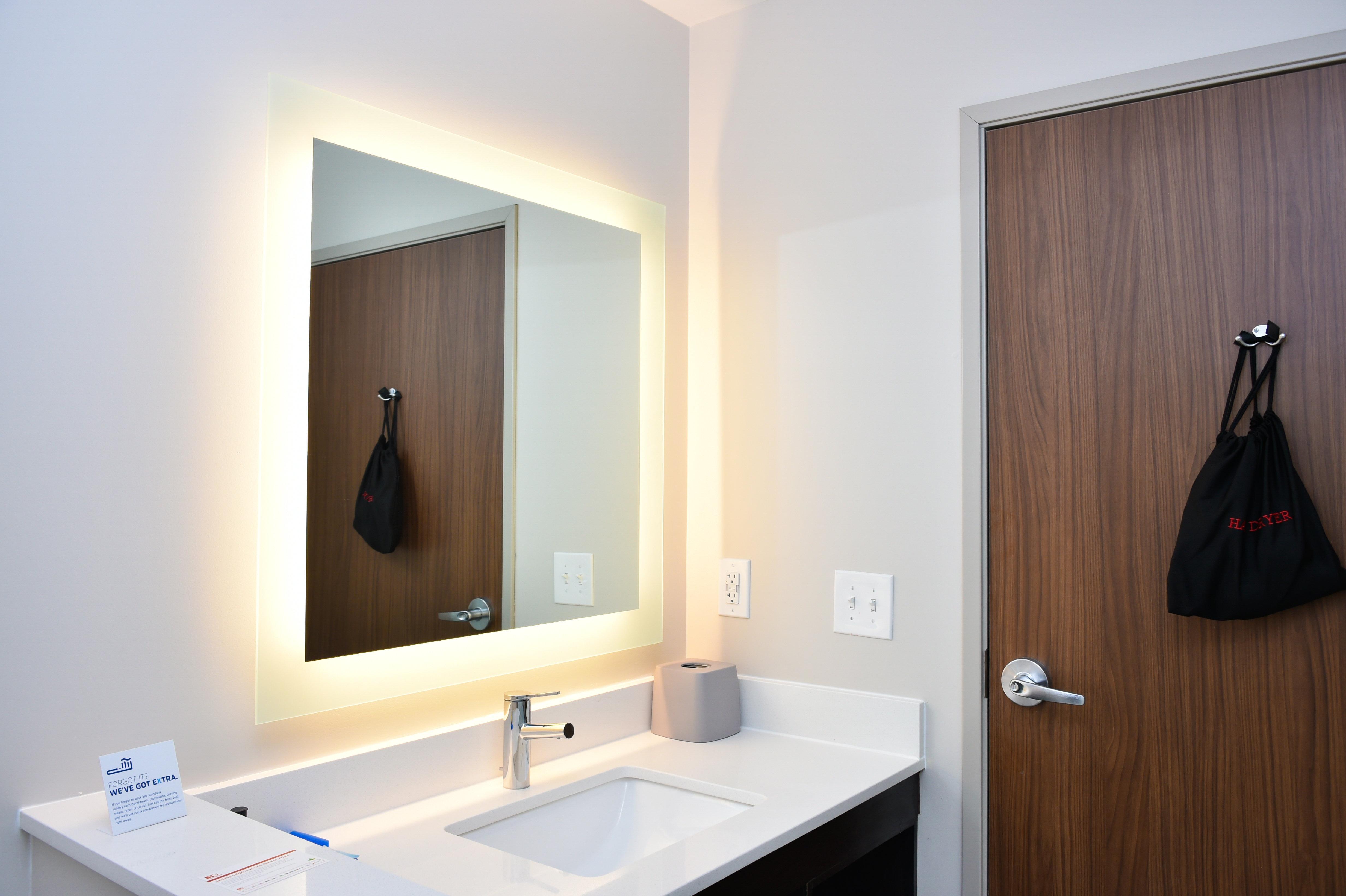 Holiday Inn Express & Suites - Bensenville - O'Hare By Ihg Exterior foto